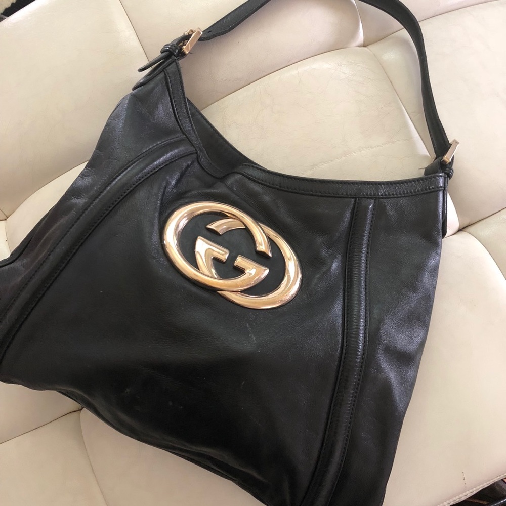 Authentic BLACK LEATHER SHOULDER BAG